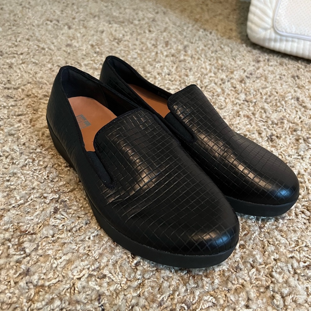 Black FitFlop Slip-Ons